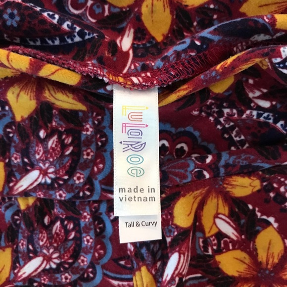 Lularoe clothing. $20 each item - Picture 3 of 8